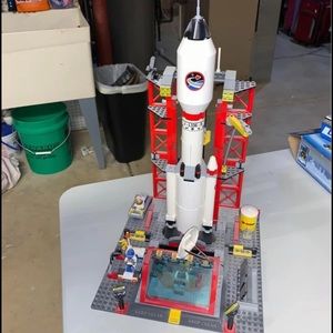 LEGO space center